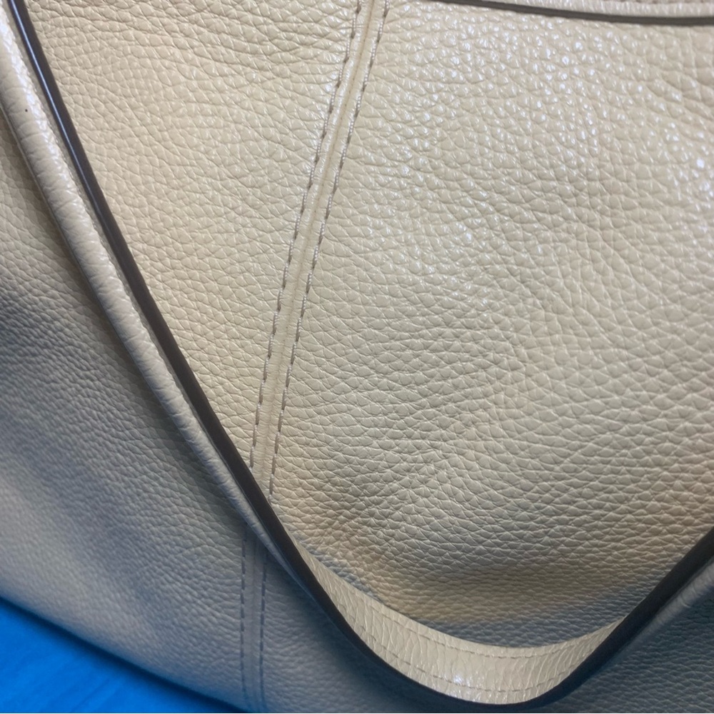 Coach Yellow Leather Shoulder Bag - Picture 10 of 17